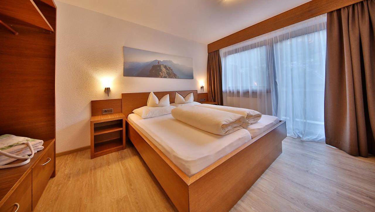 Hotel Garni Fiegl Apart Sölden Exteriér fotografie